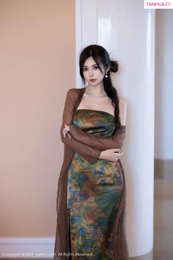 綺裡嘉 绮里嘉 [XiuRen]高清写真图 2024.09.14 No.9161 绮里嘉ula 丝袜美腿第15张图片
